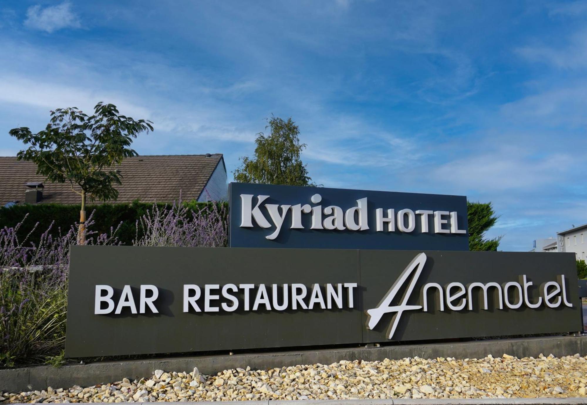 Kyriad Clermont Ferrand Nord - Riom Εξωτερικό φωτογραφία